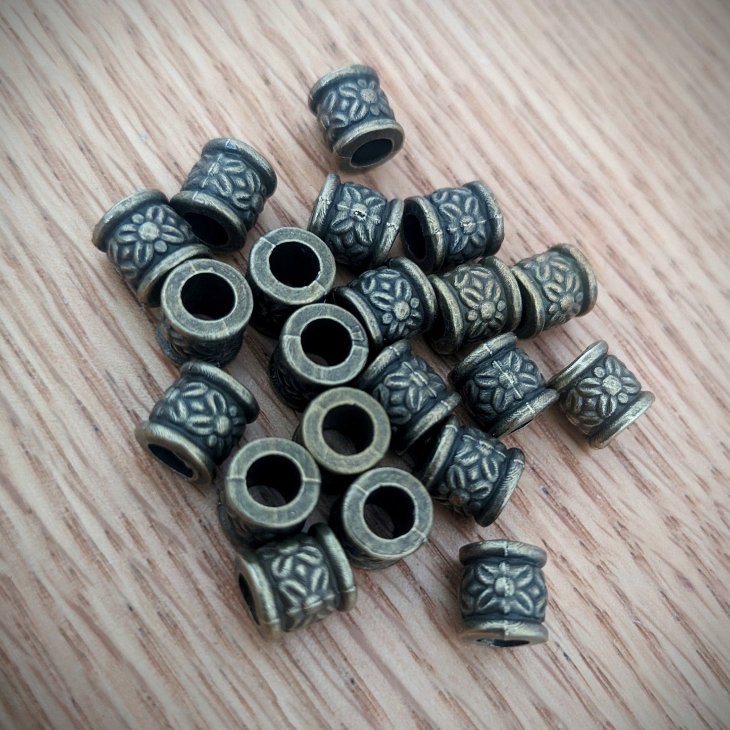 Metal flower beads