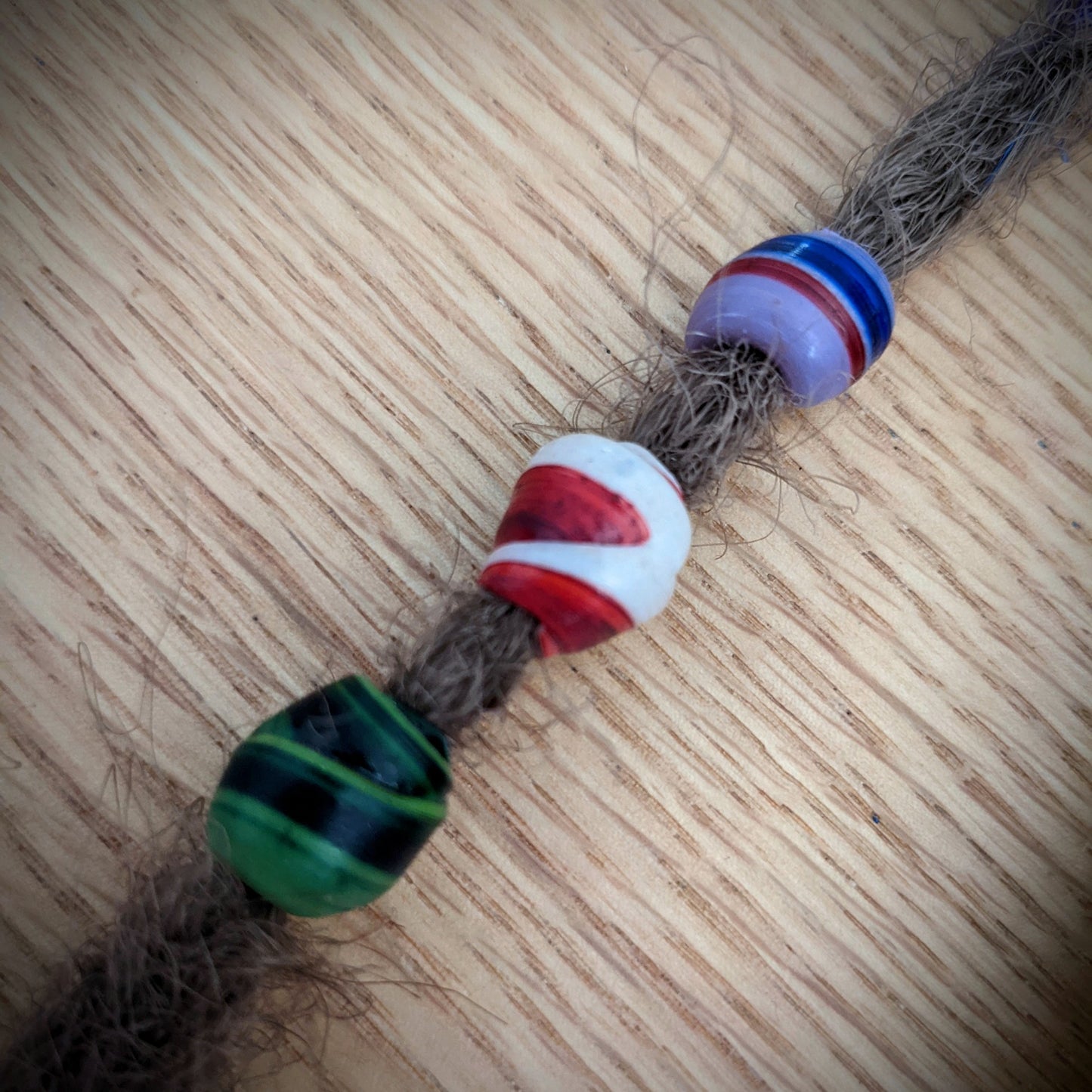 Beads from recycled plastic