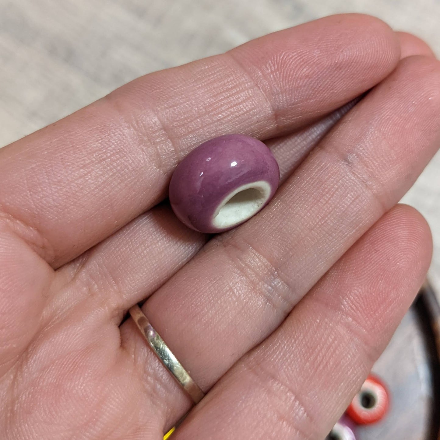 Ceramic beads for dreadlocks, colored