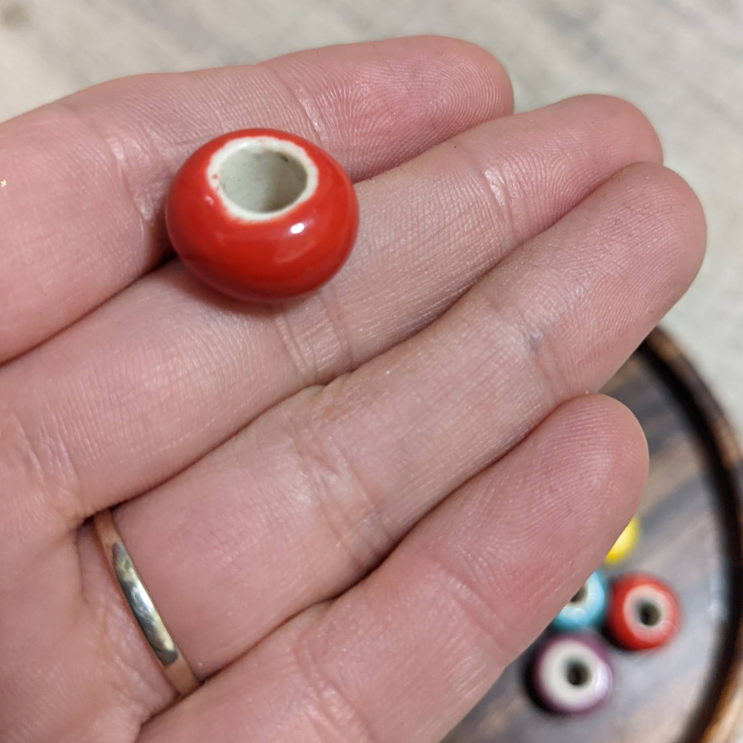 Ceramic beads for dreadlocks, colored