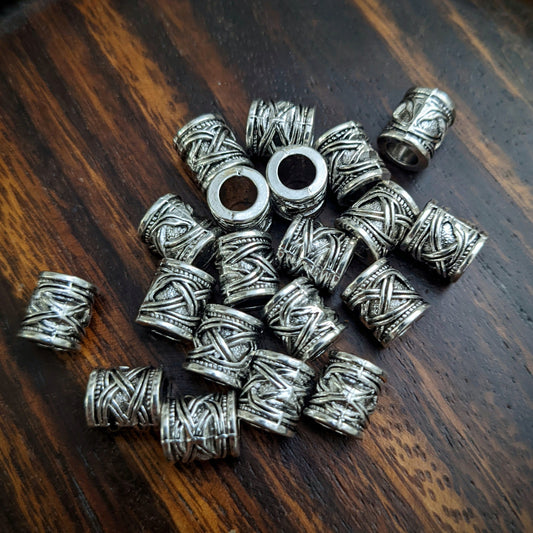 Beads metal knot 1
