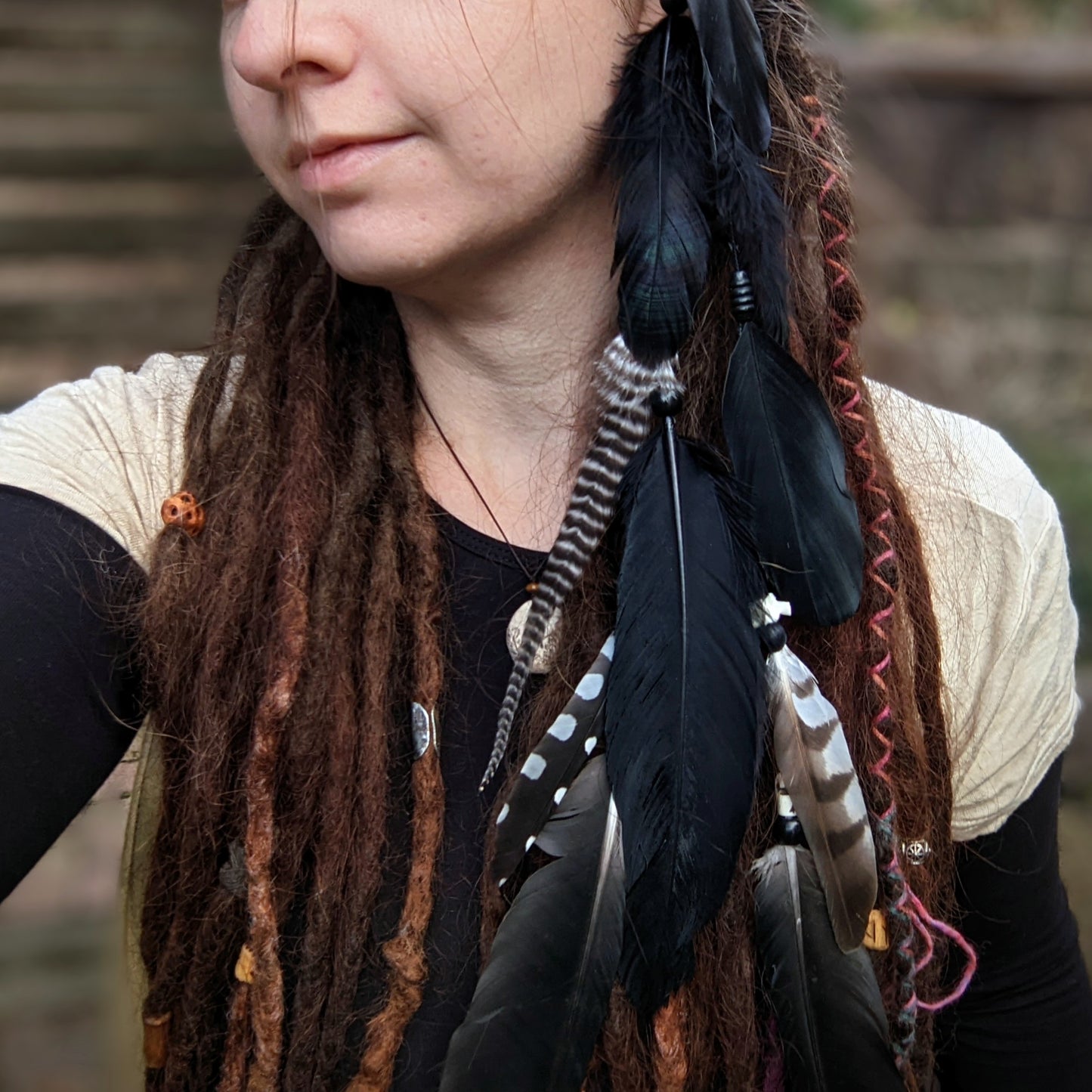 Moredhel hair feathers