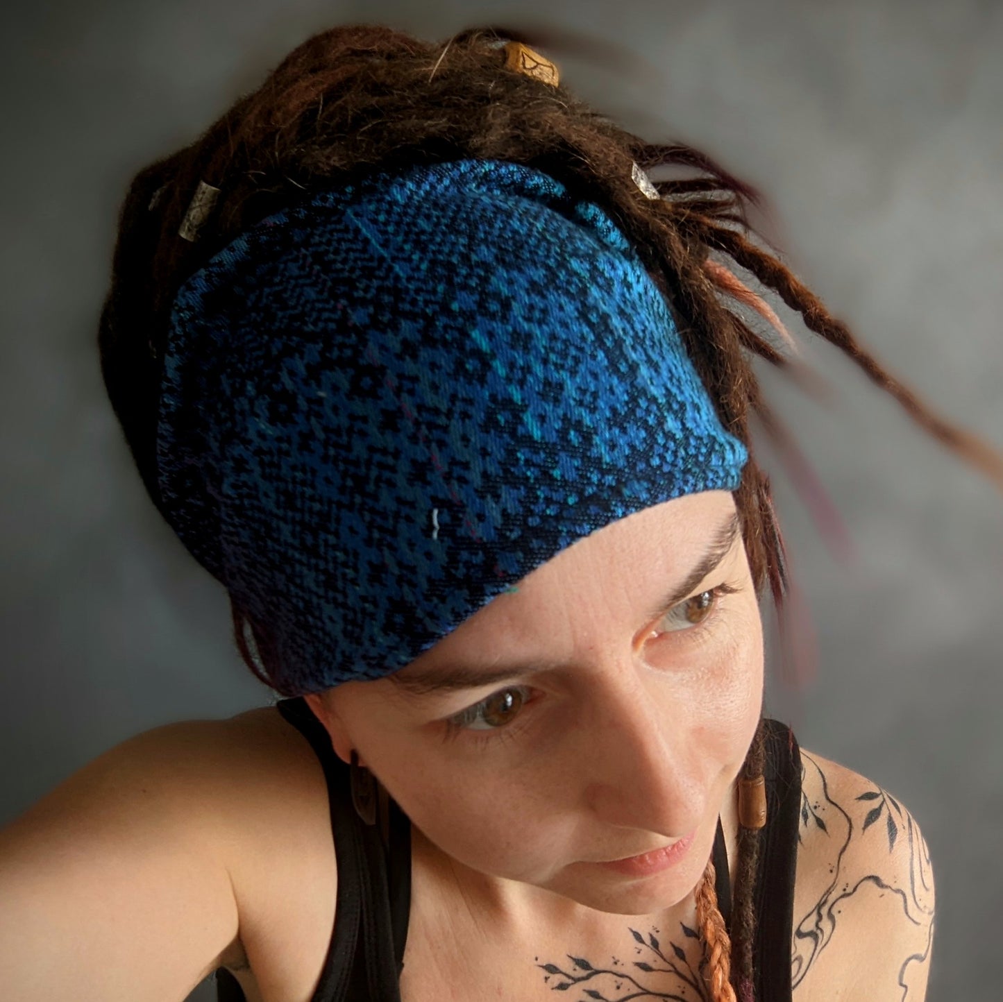 Šátková čelenka Pixely