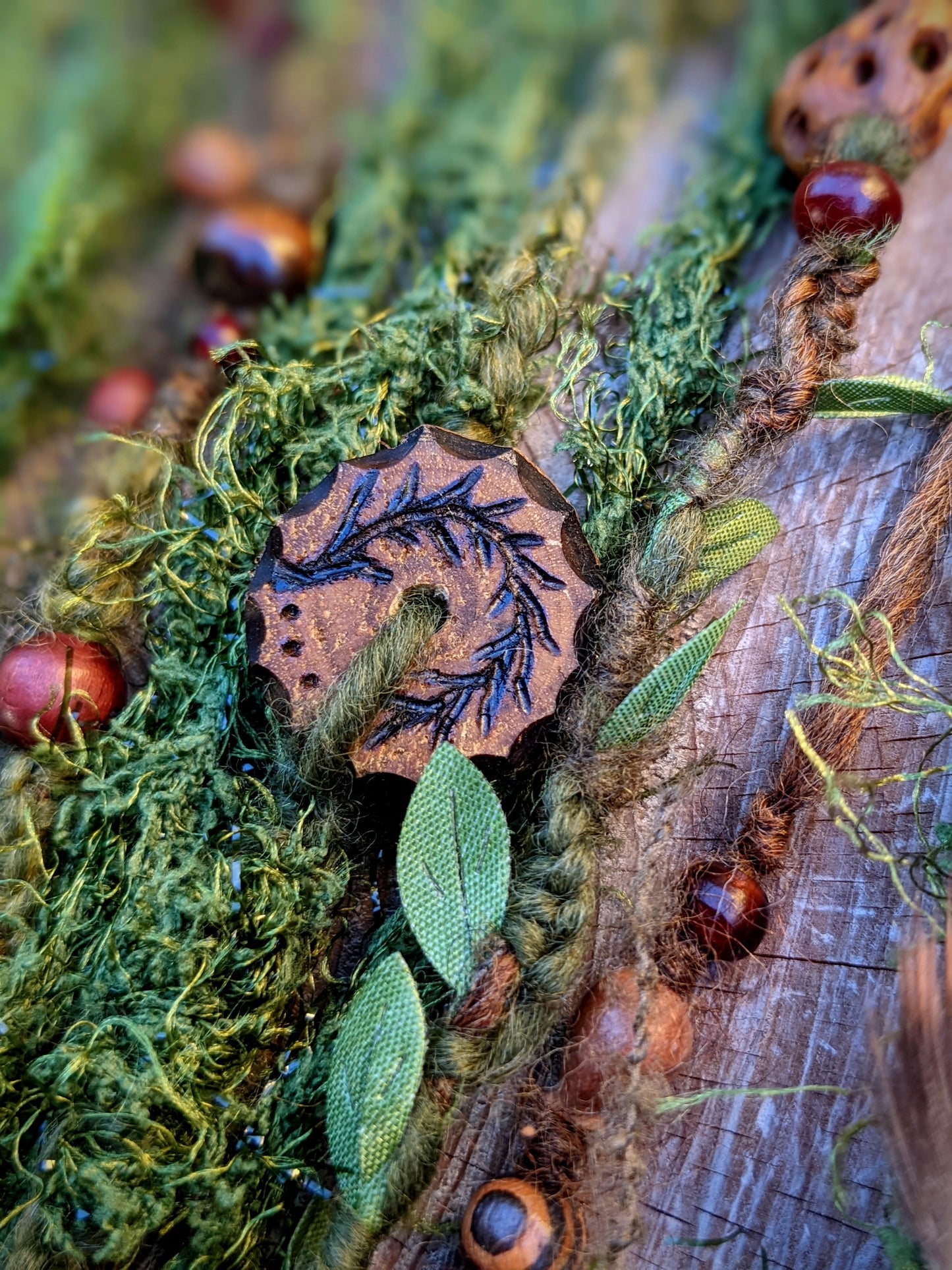 Tauron hair clip