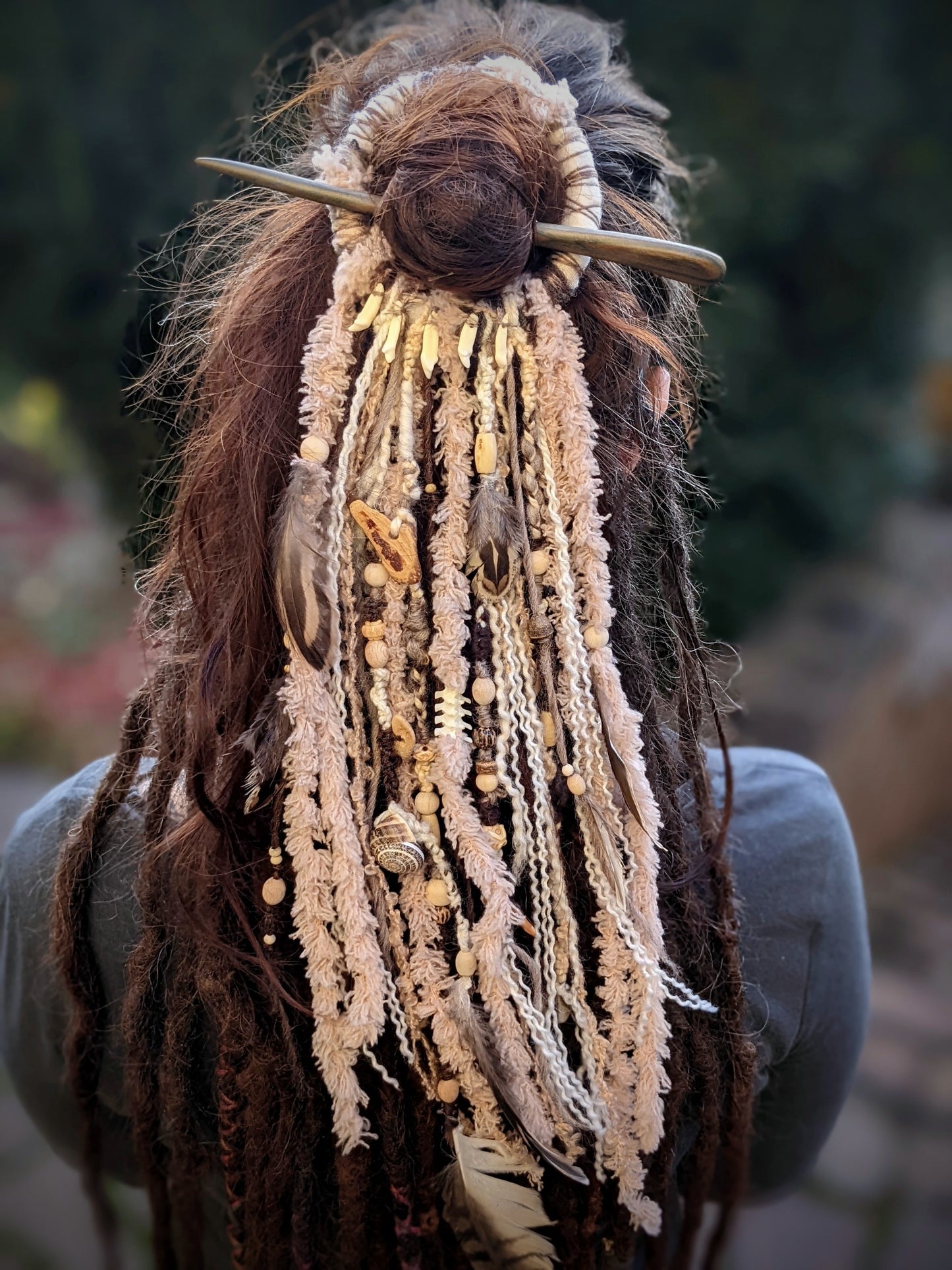 Hithaeglir hair clip