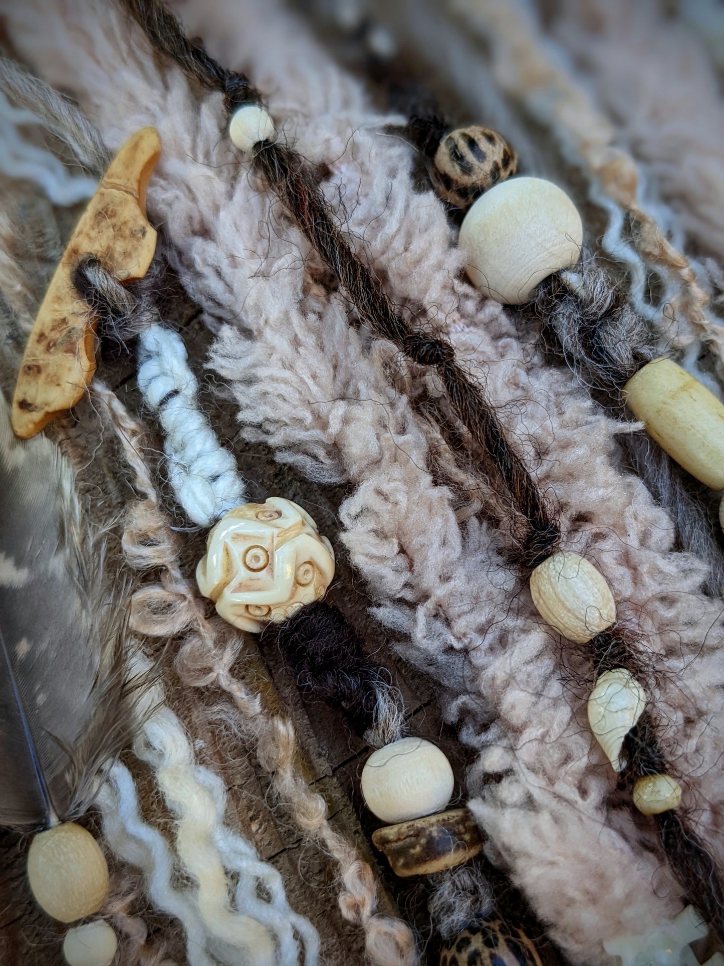 Hithaeglir hair clip