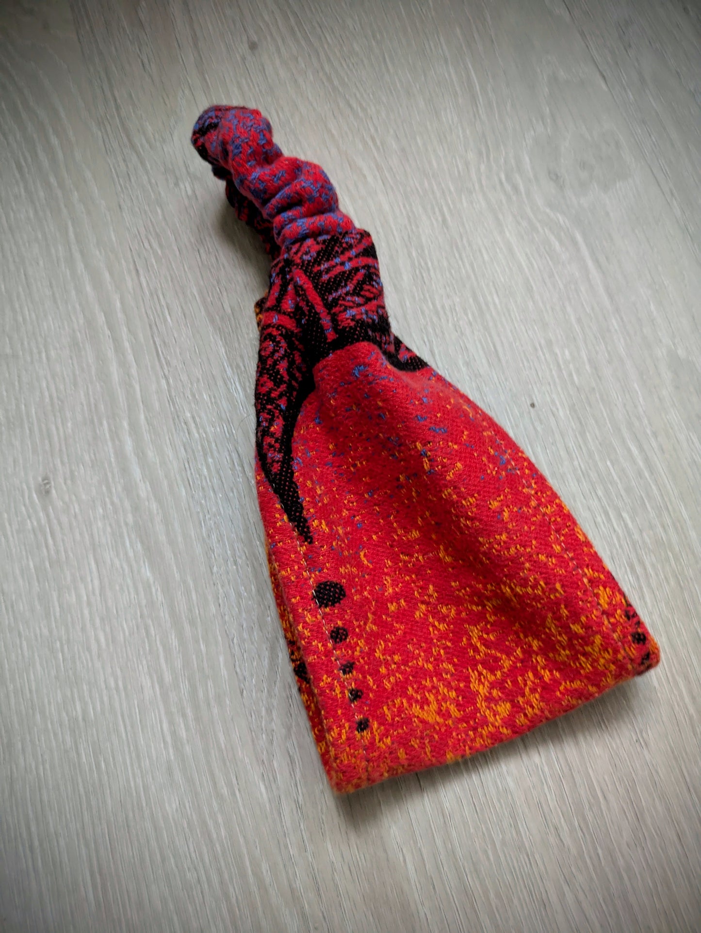 Manta scarf headband
