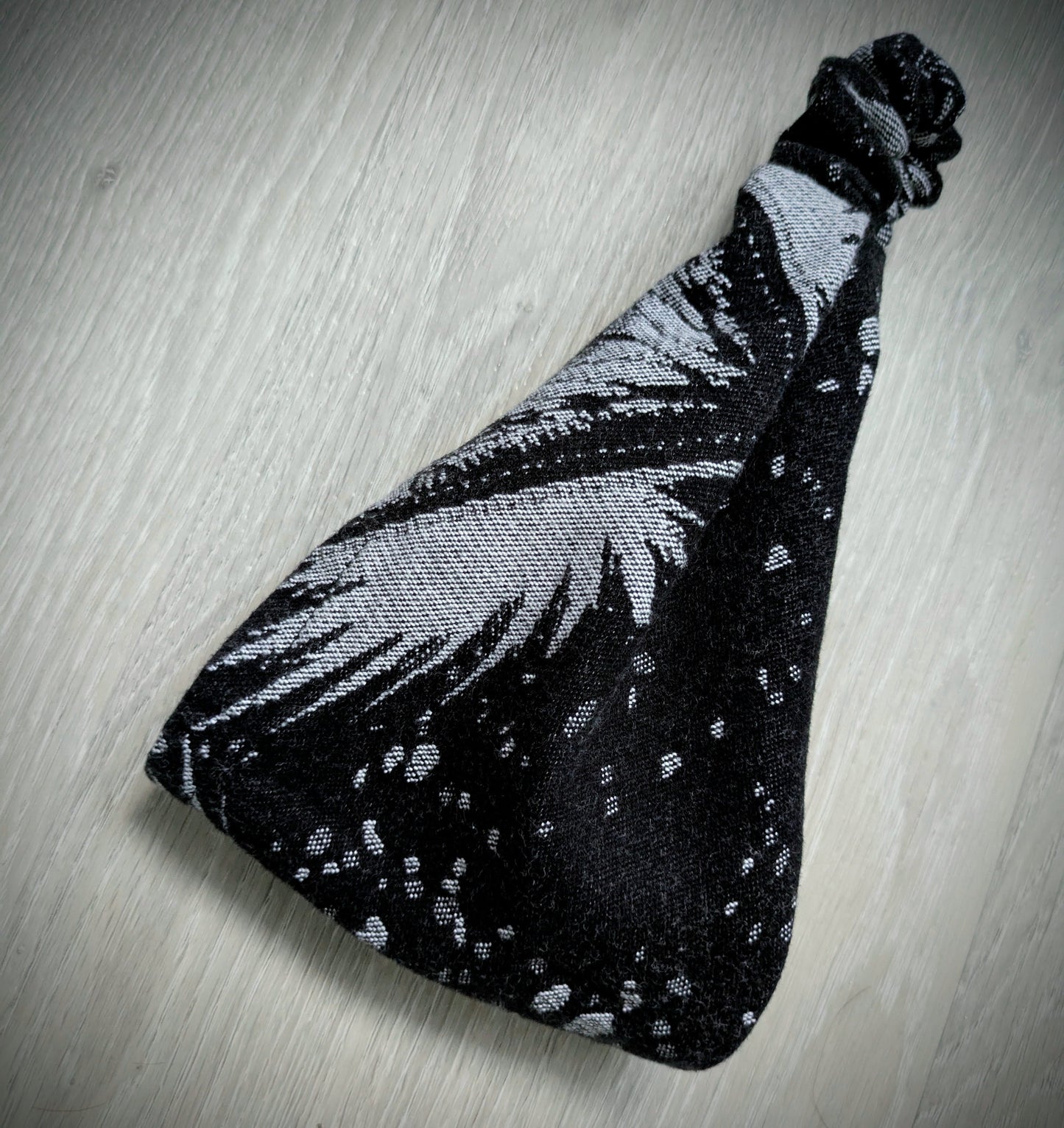 Wolf scarf headband
