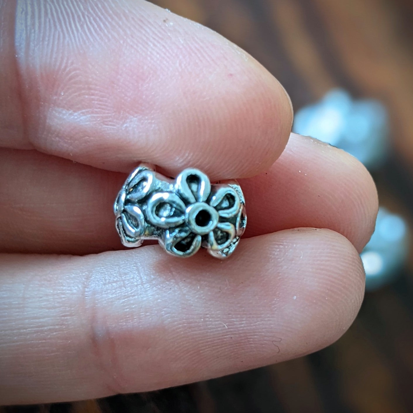 Metal beads, blooming