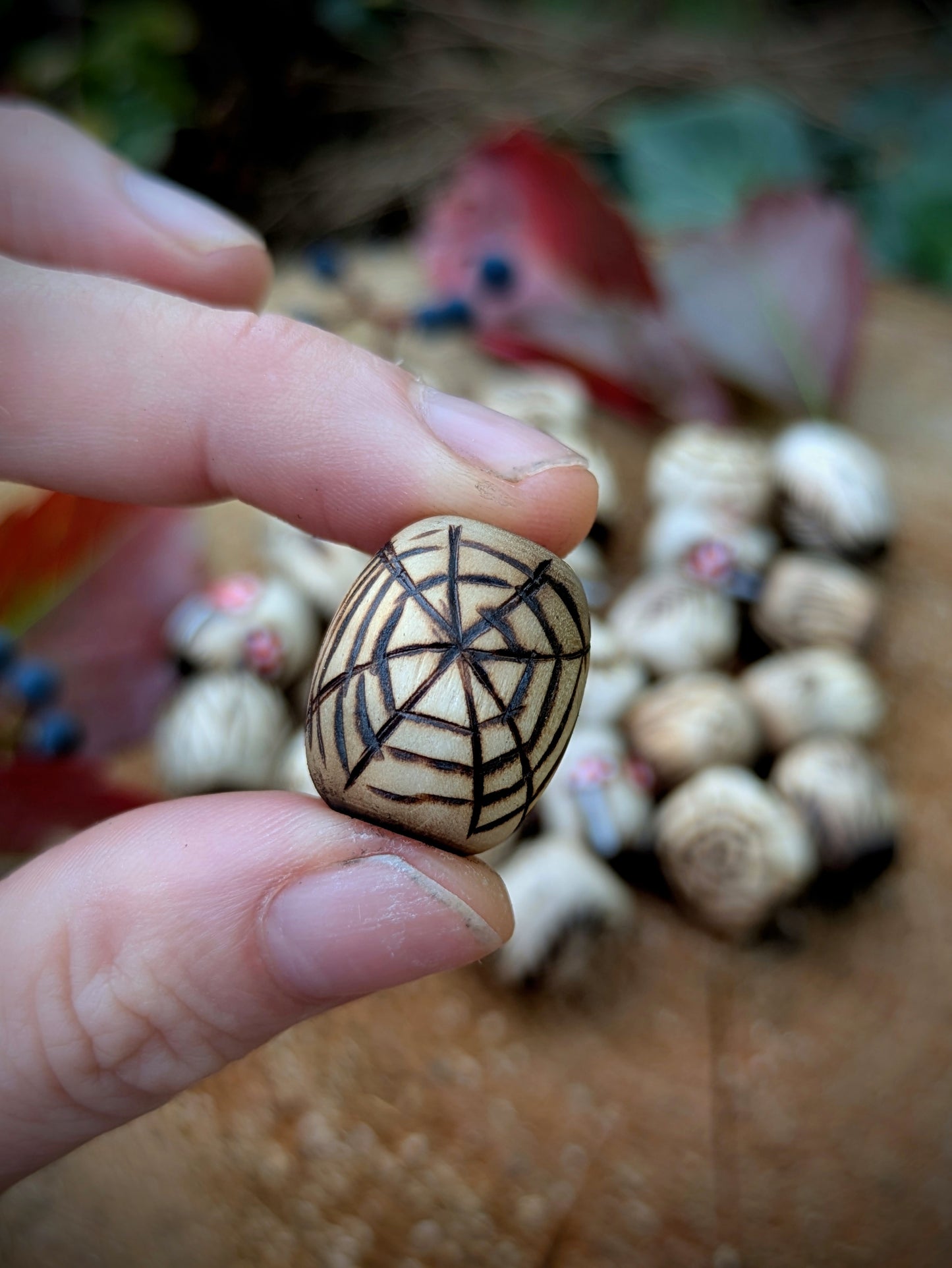 Fired spider web bead