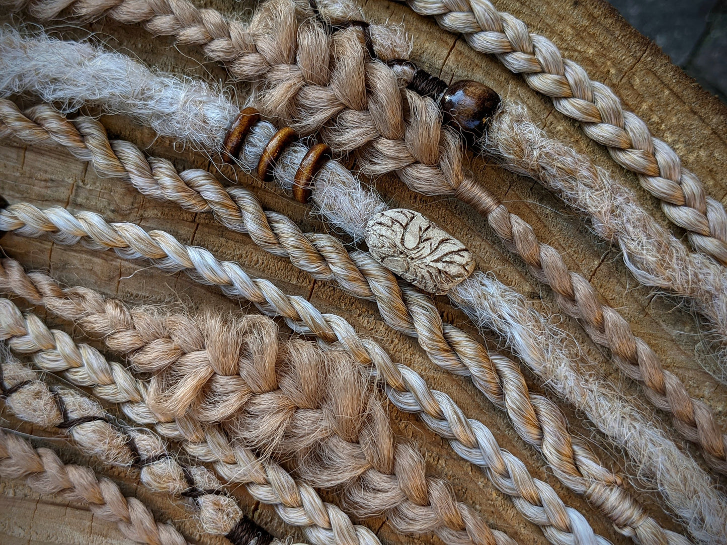 Braided dreadlock elastic band Nayru