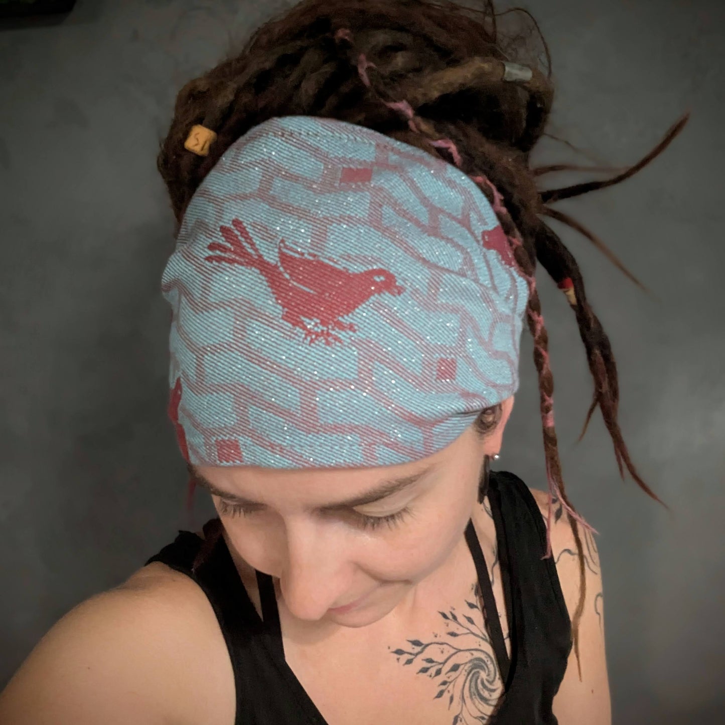 Birds scarf headband brick