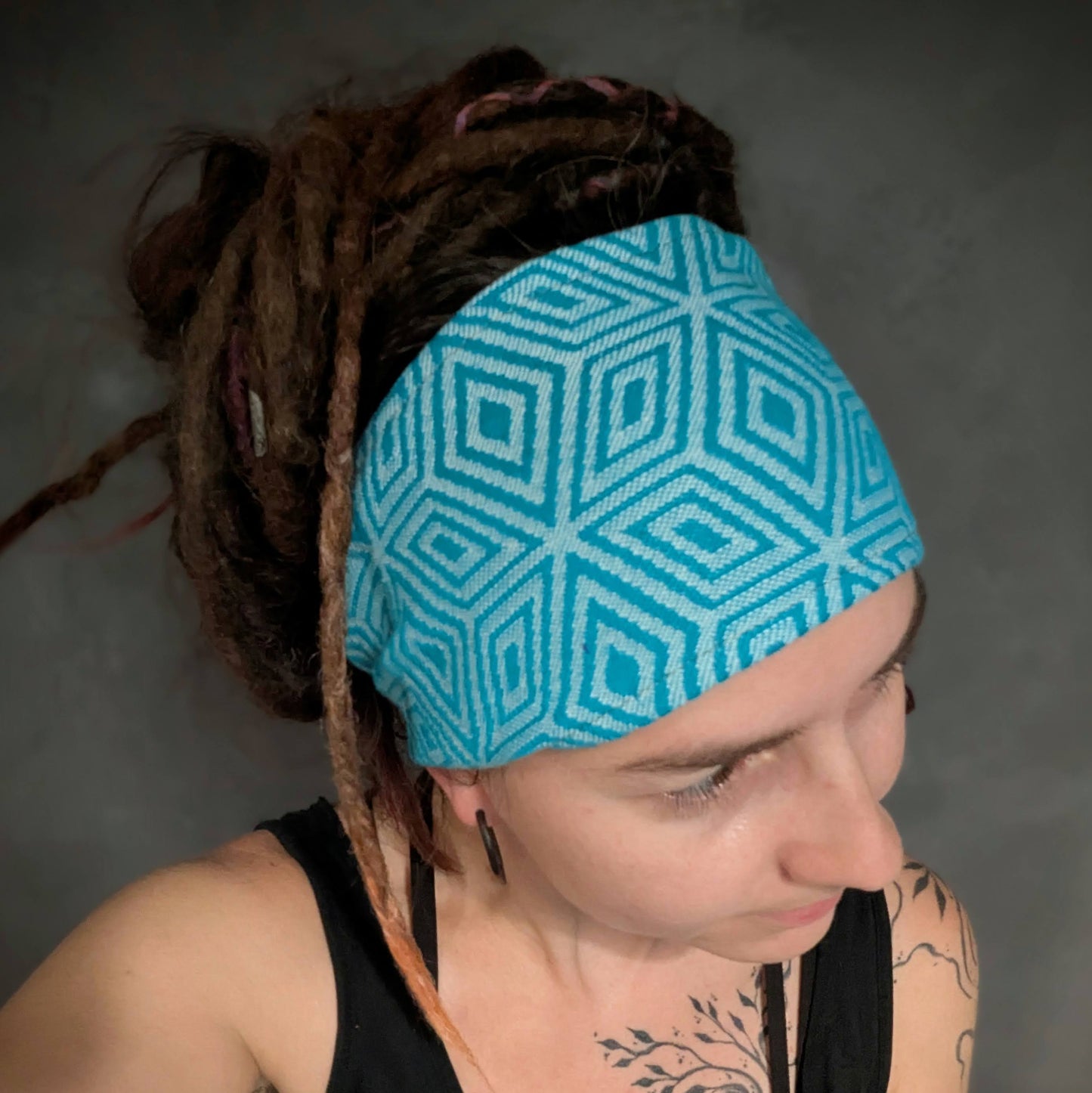Cube scarf headband