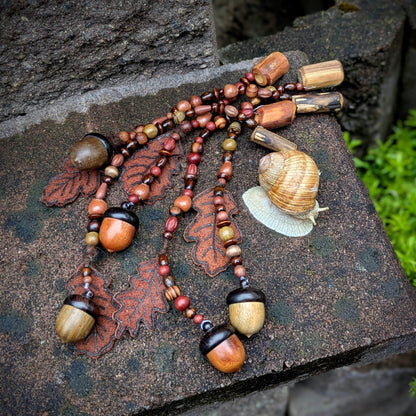 Dread bead toadstool with feather 1 (0.7 cm)