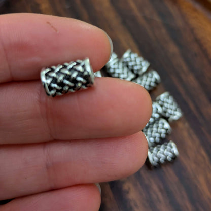 Korálky kovové síť