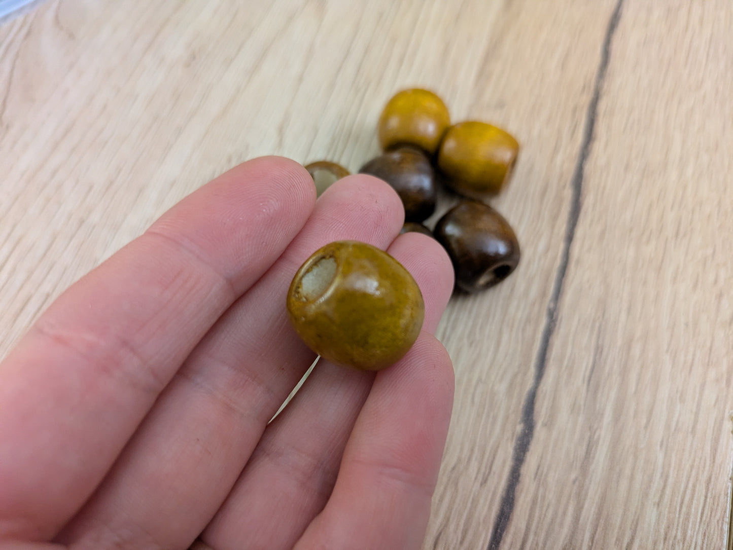Wooden beads for dreadlocks, natural